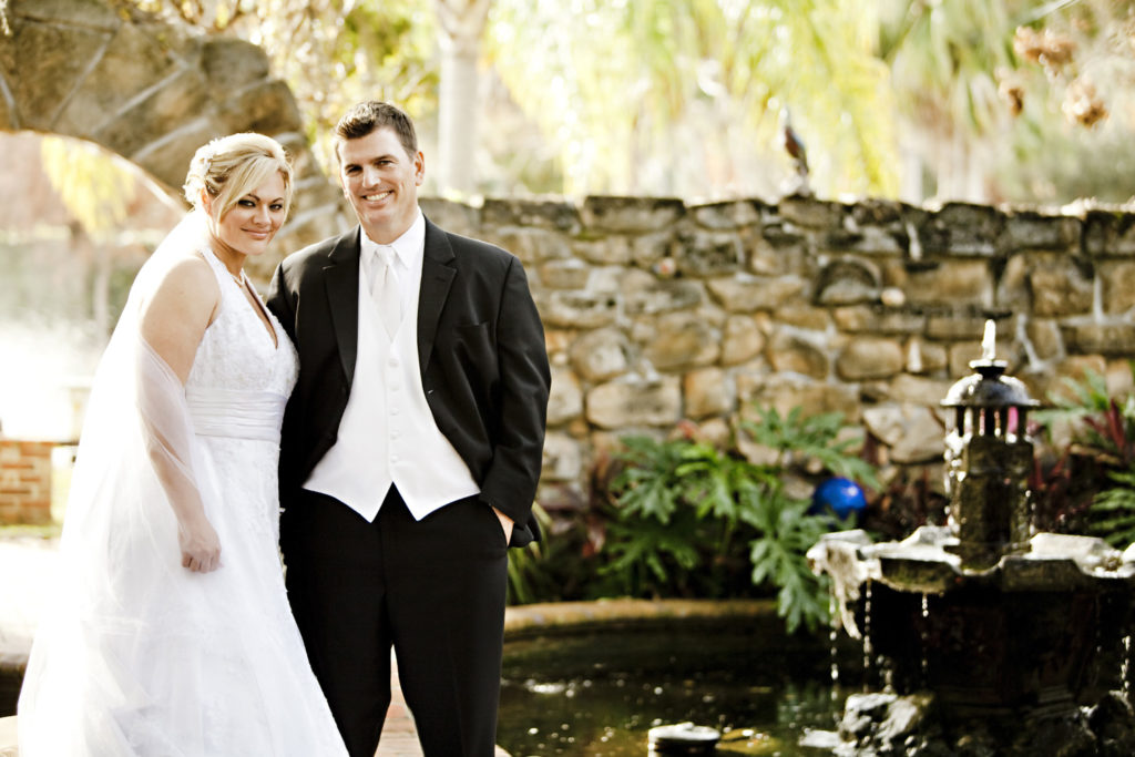 couple-on-wedding-day-1